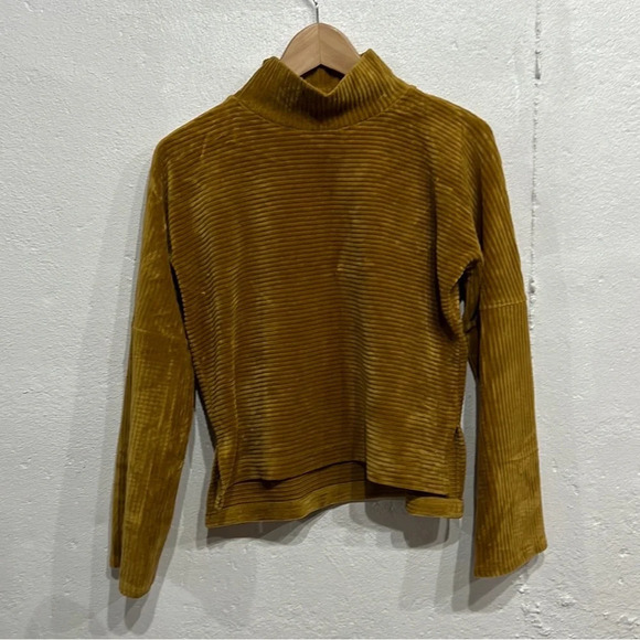 Madewell Texture and Thread Ribbed Cropped Sweater - Picture 1 of 4